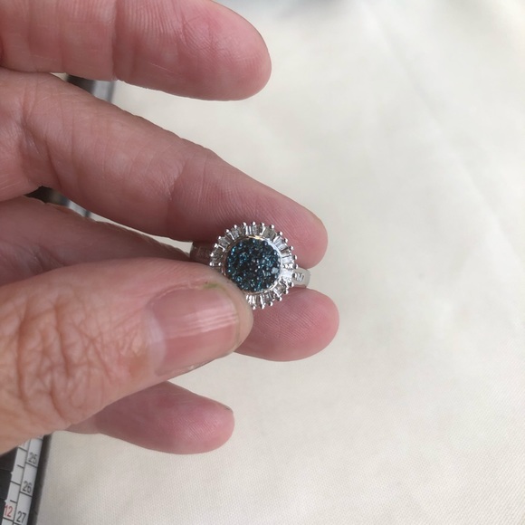 Gorgeous Blue and White Diamond 925 Ring - Picture 8 of 10